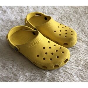 Crocs Unisex Mens 8 Womens 10 Classic Clog  Yellow Shoe